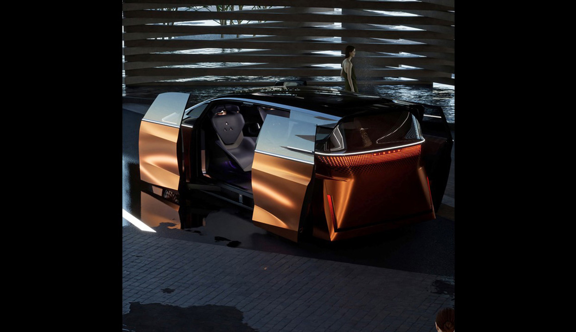 ニッサン　ハイパーツアラー　インテリア